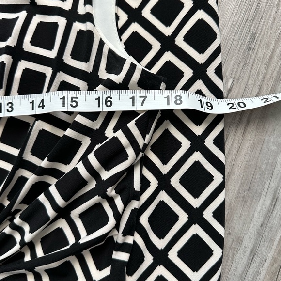 Lauren Ralph Lauren Women’s Size 12 Geometric Print Twist Sheath Dress - Picture 4 of 8